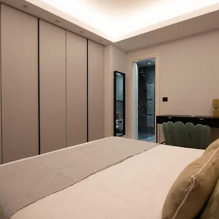 Phaedrus Living Luxury Penthouse Ploutarchou *
